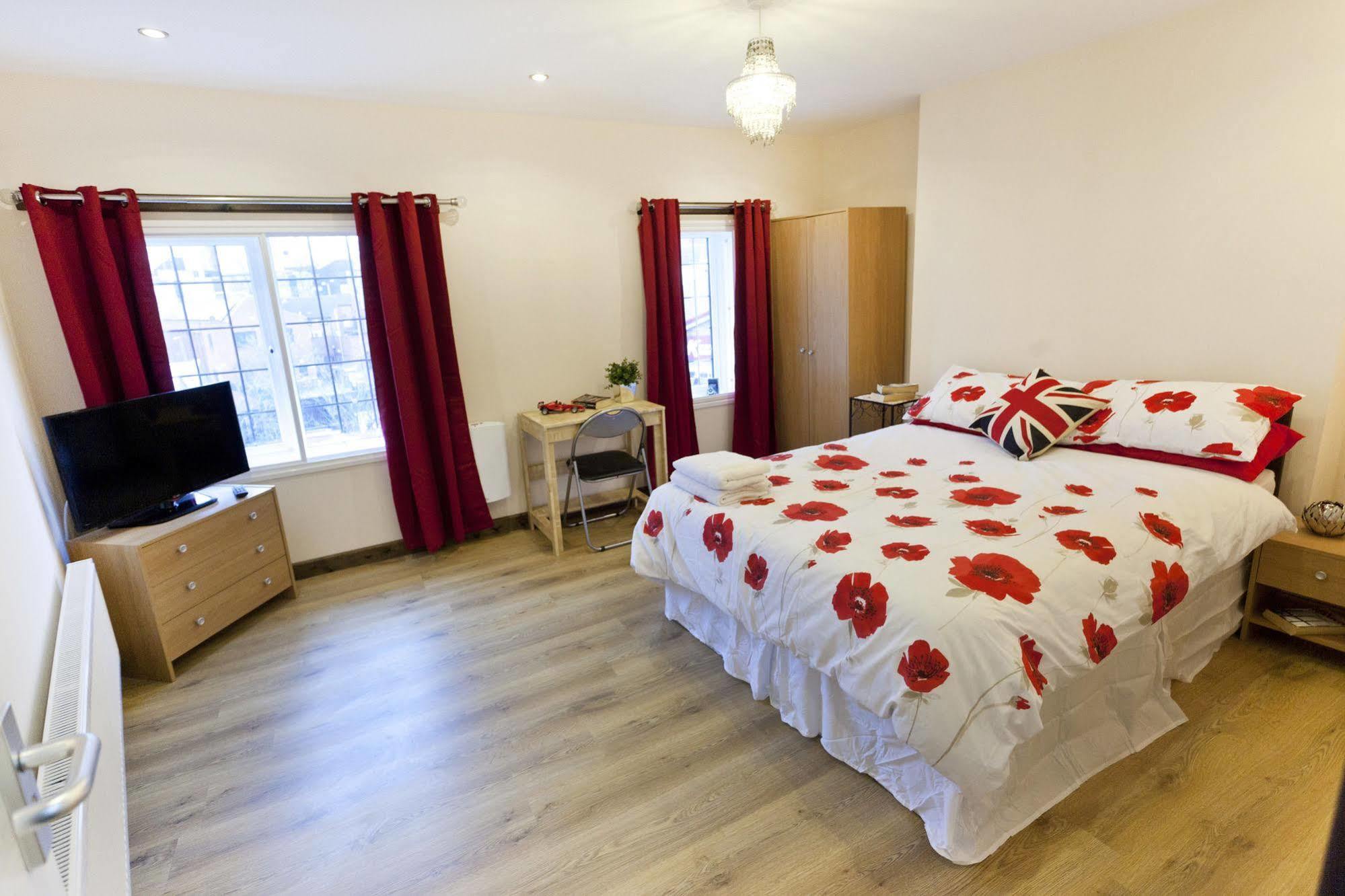 Emporium City Centre Self Catering Ноттингем Экстерьер фото
